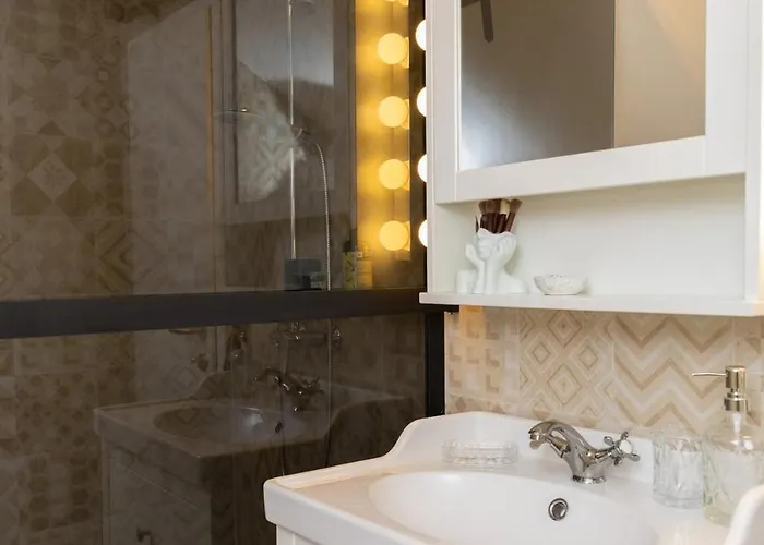 公寓 Bobo - Stylish Loft Near Dubrovnik Airport