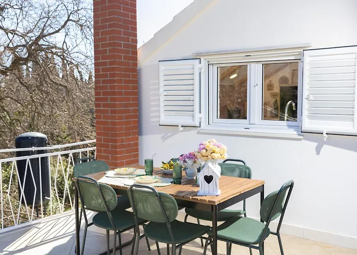 公寓 Bobo - Stylish Loft Near Dubrovnik Airport