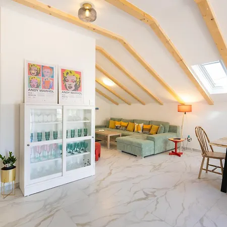 Bobo - Stylish Loft Near Dubrovnik Airport