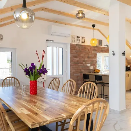 Bobo - Stylish Loft Near Dubrovnik Airport Čilipi