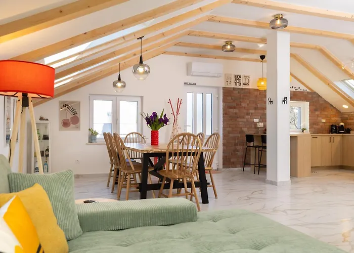 Bobo - Stylish Loft Near Dubrovnik Airport Apartment