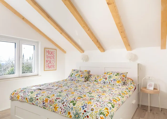 Apartment Bobo - Stylish Loft Near Dubrovnik Airport